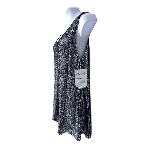 ASHRO Crochet Top Silver Black Sleeveless Sweater Dinner Party Night Out size 3X